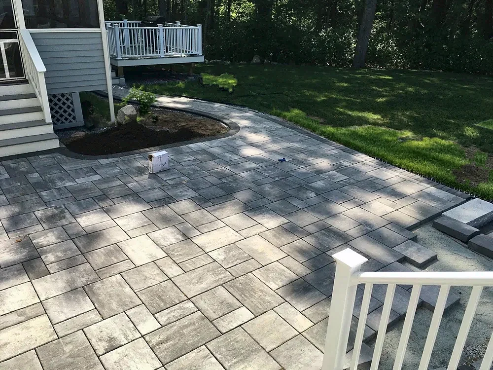 Curved back patio with steps: finished