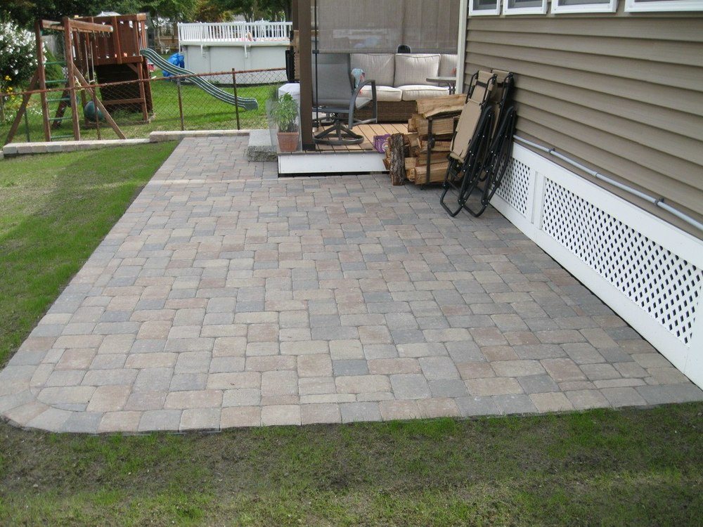 Choosing the Perfect Flooring Material for Your Outdoor Patio