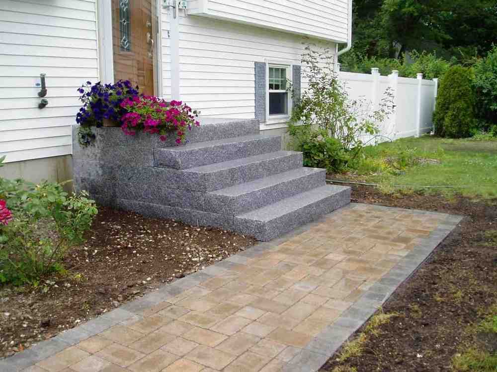 Pave Your Path: A Cost Breakdown for Installing a Paver Walkway