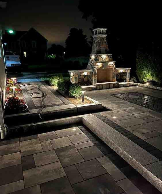 Crafting Culinary Perfection: Custom Outdoor Kitchen Insights