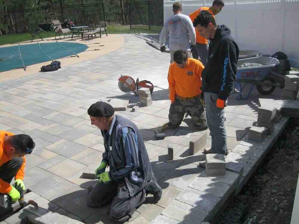 A Practical Guide to Hardscaping Design for Beginners