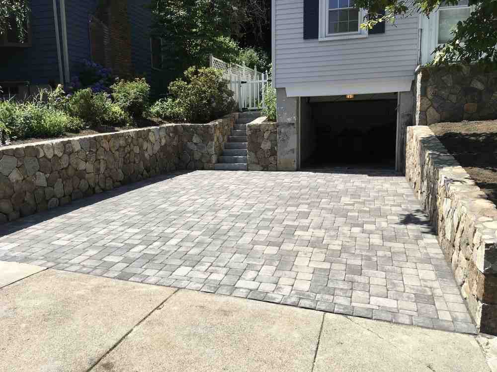 The Ultimate Guide to Finding the Best Paver Stones Near Me